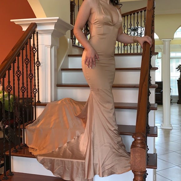 PROM DRESS - Picture 2 of 3